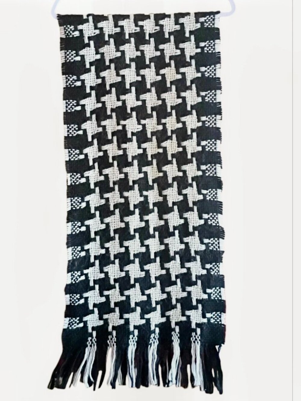 NWT CALONACI Scarf Italian Wool Blend Woven Black White Fringe